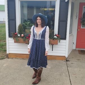 Gunne corset front blue calico midi dress